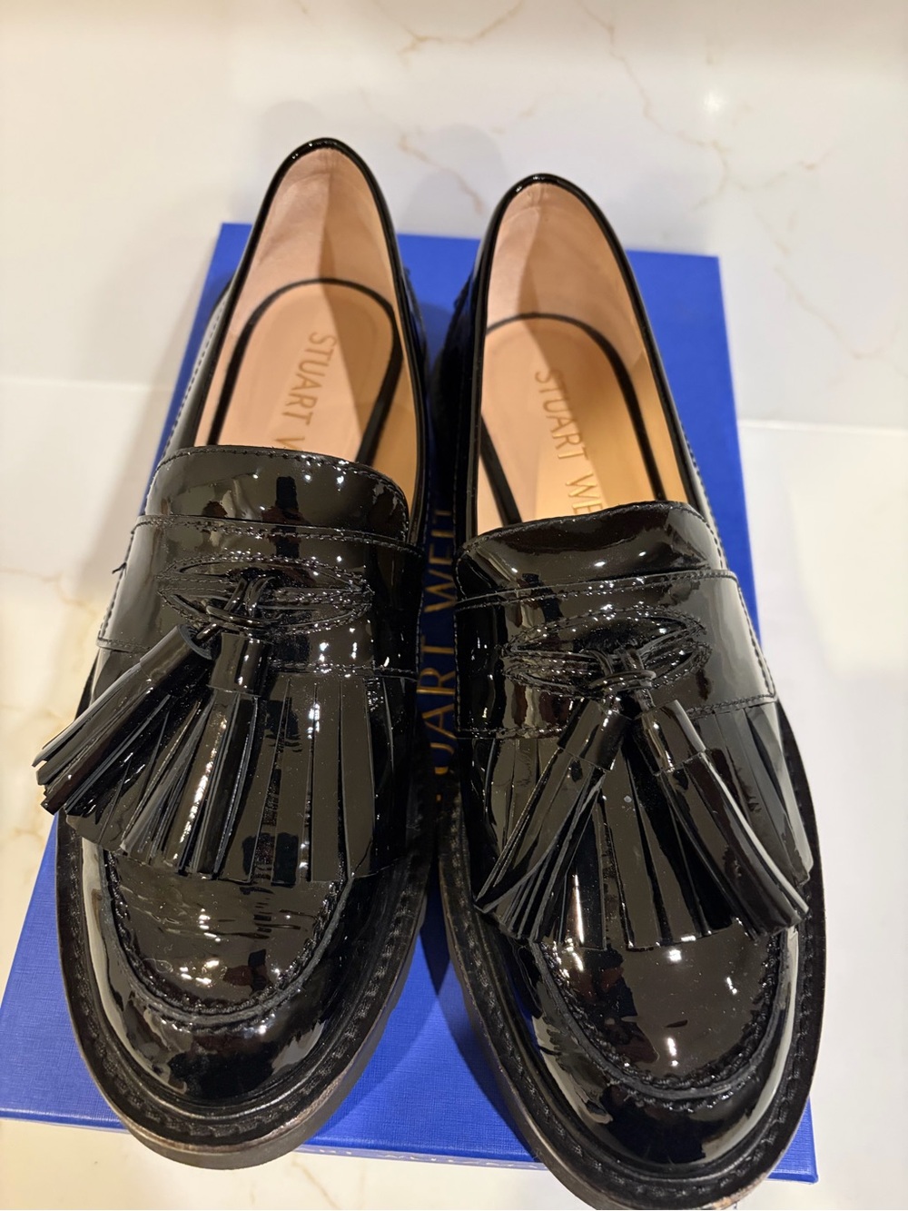 Stuart Weitzman Women’s Black Patent Mila Lift Loafers